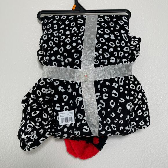 NWT Secret Treasures Women 3 Piece Pajama Set Fleece Cheetah PJ Cozy Size Medium - Picture 3 of 5